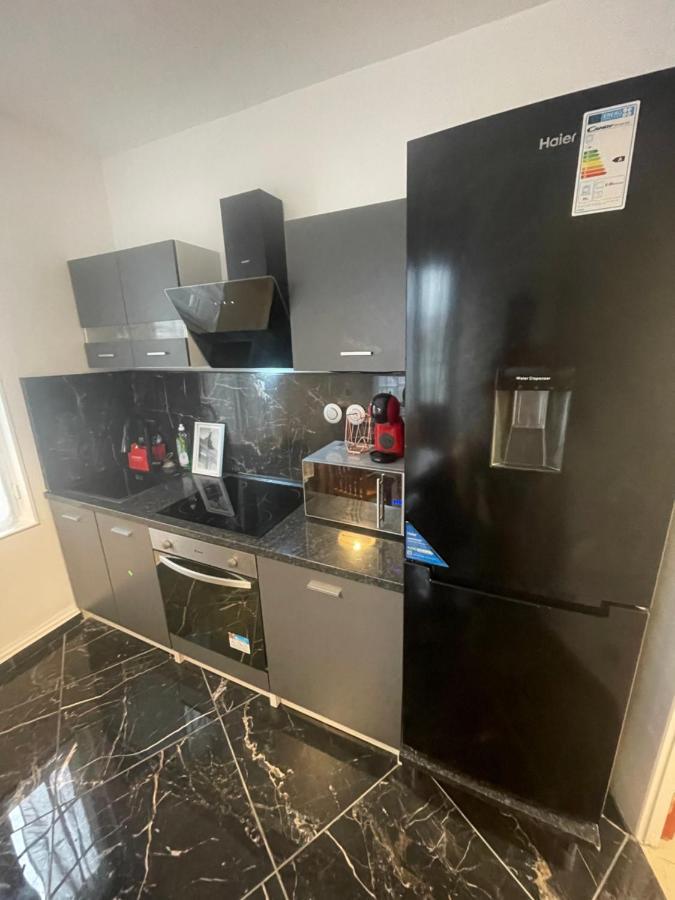 Appartement 3 Pieces En Face La Gare De Creil Eksteriør bilde